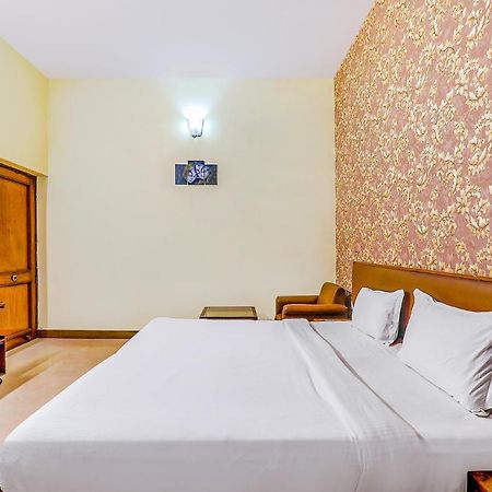 Hotel Executive Hasanganj Exterior foto